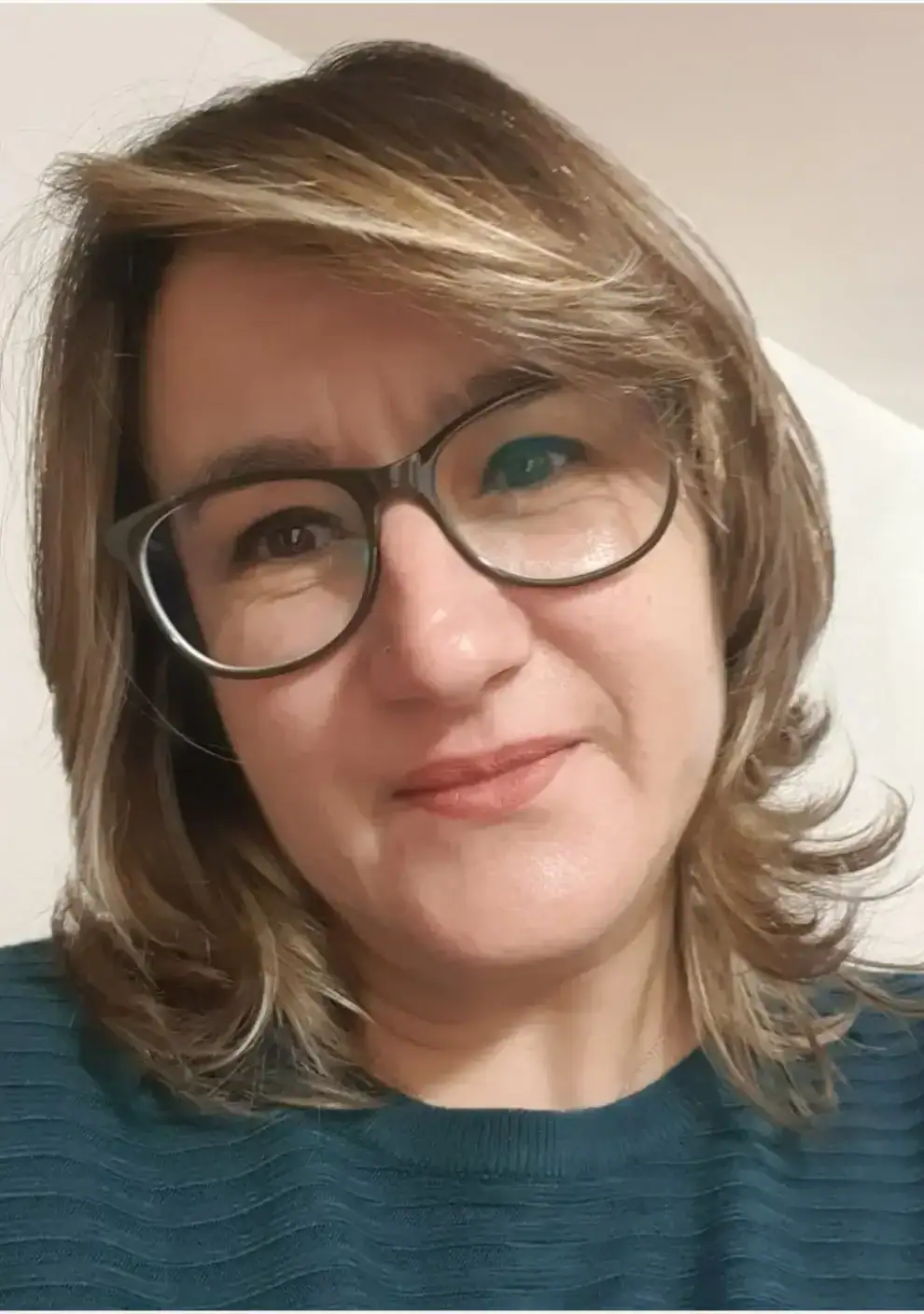 Elsa Esteves Elsa Esteves